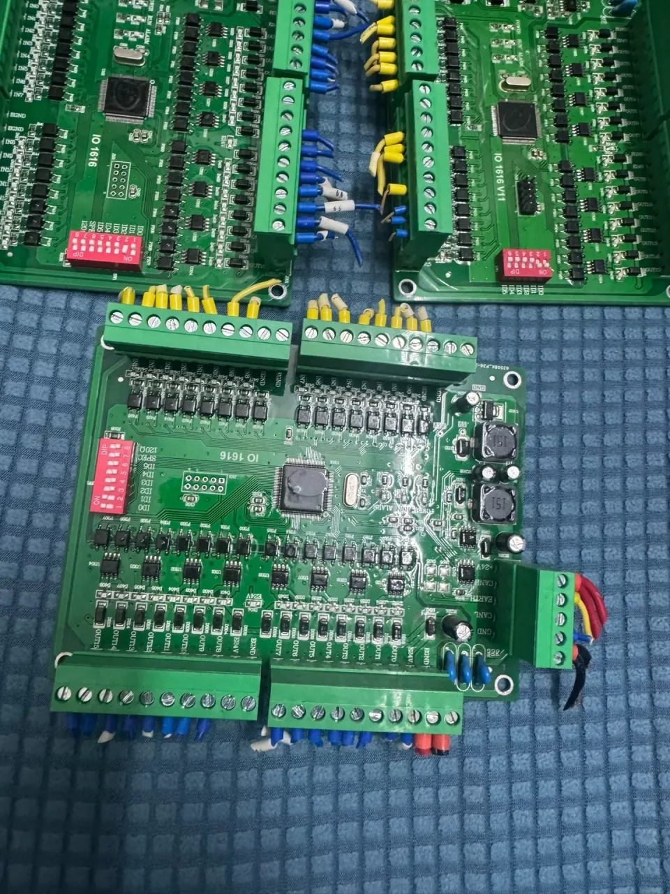 德泰谷 IO1616 V11 I/O Module product photo 1