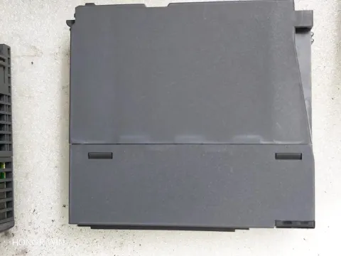 Mitsubishi Electric QY42P PLC Module — product photo 8 of 62