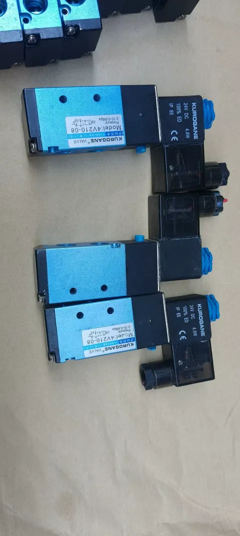 KUROGANE 4V210-08 Industrial Automation Component product photo 6