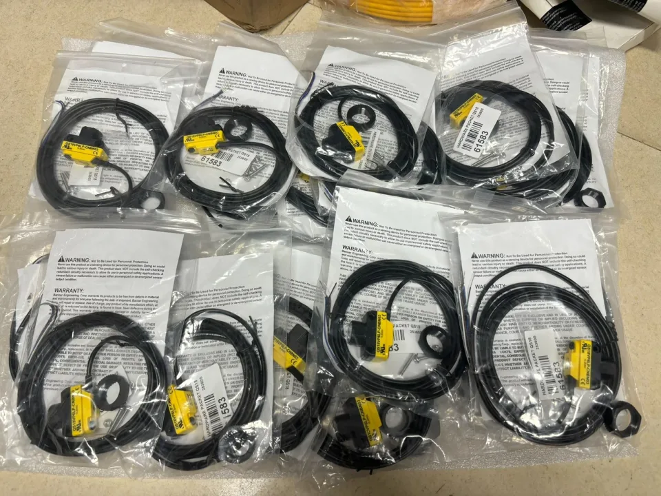 Unbranded Industrial QS18VP6L-CNBN03 Industrial Sensor product photo 1