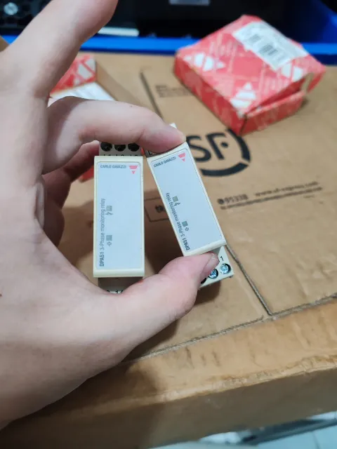 Carlo Gavazzi DPA51CM44 Industrial Relay — product photo 24 of 27