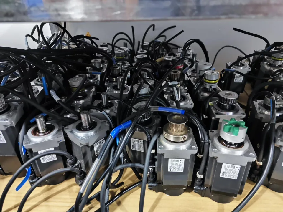White Label HG-KN43J-S100 Motor & Drive Component product photo 1