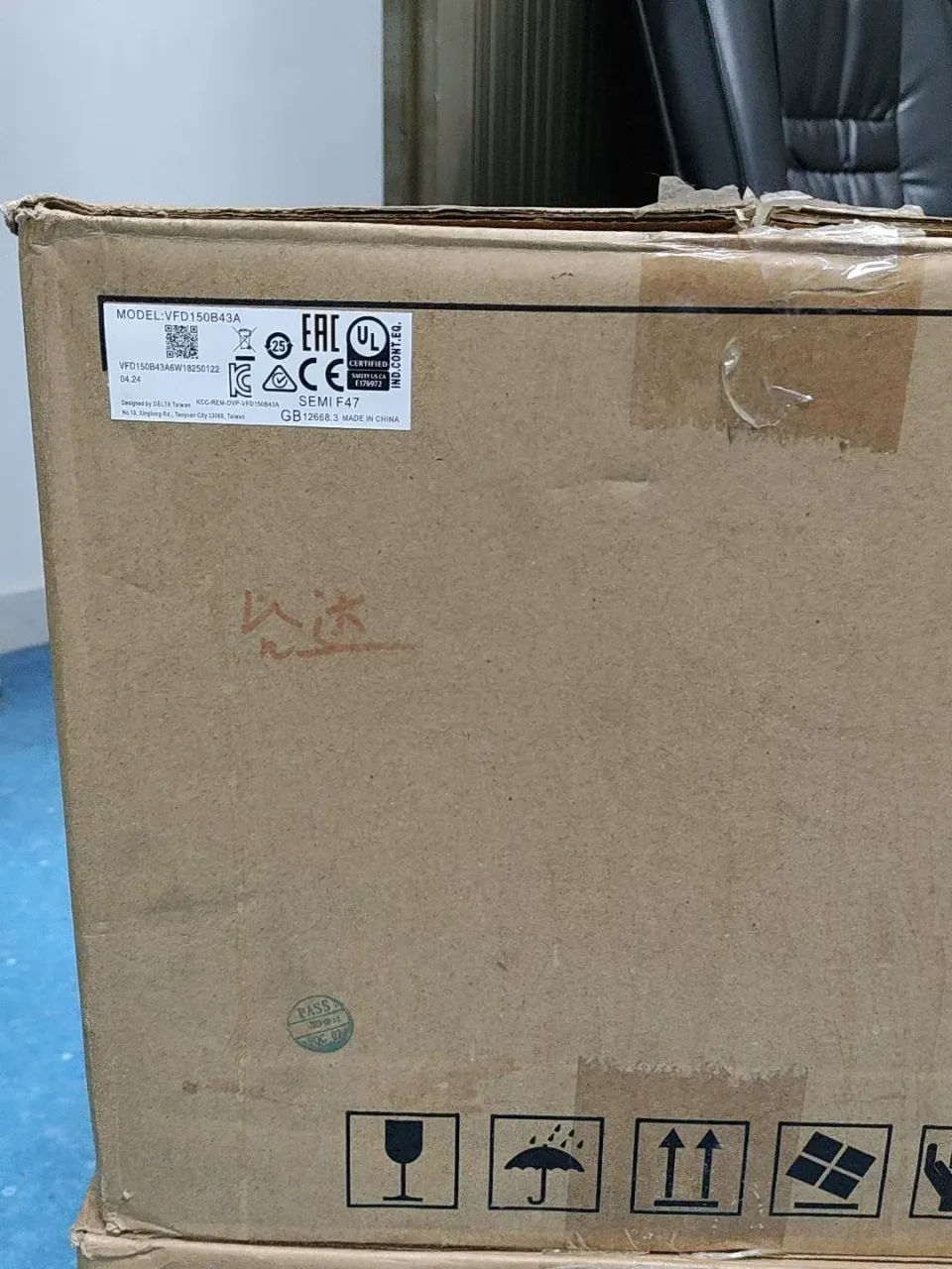 Delta VFD150B43A Motor & Drive Component product photo 1