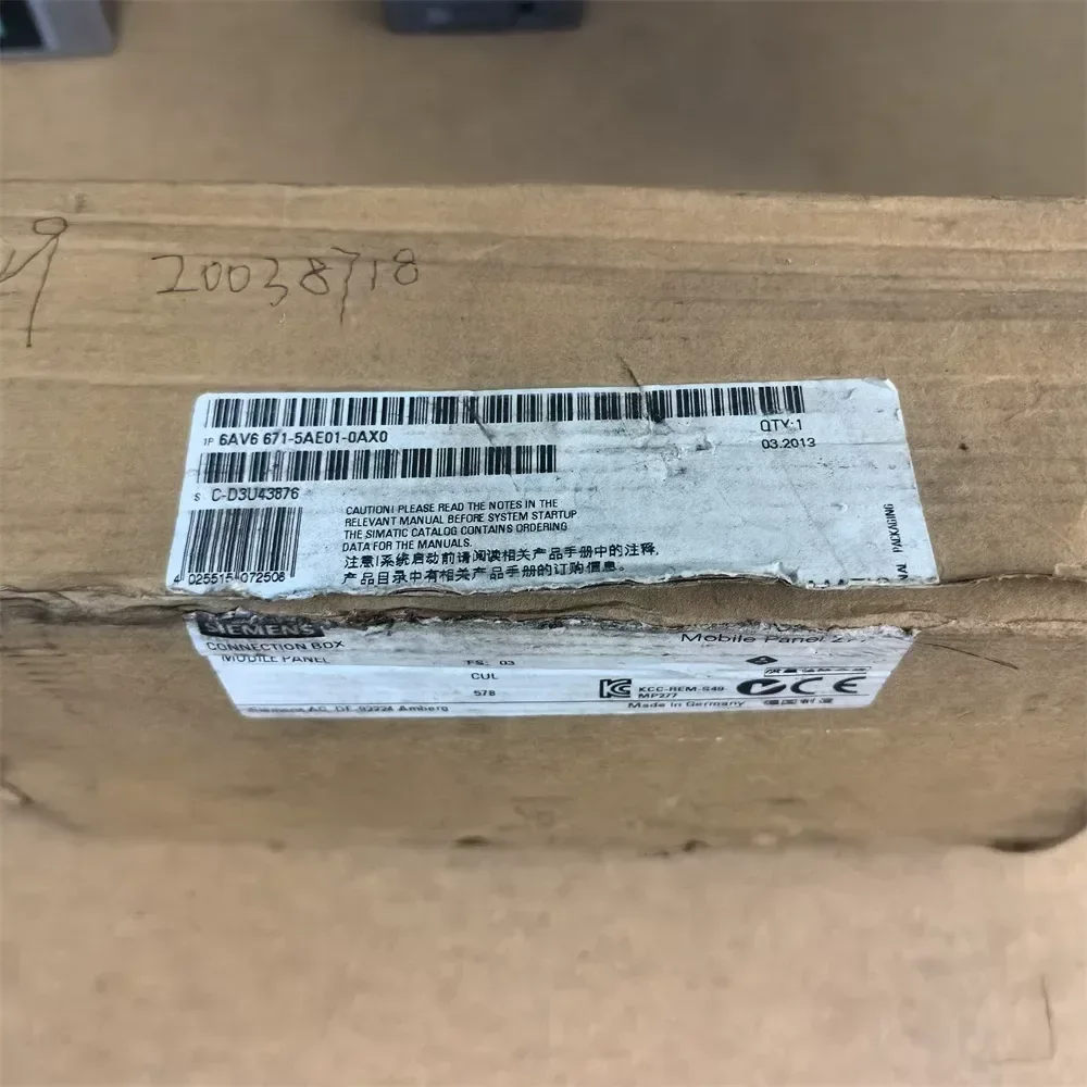 Siemens 6AV6671-5AE01-0AX0 Industrial Automation Component product photo 1