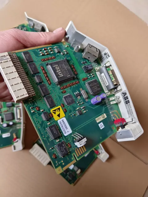 ABB EI813F / 3BDH000022R1 Industrial Automation Component product photo 6