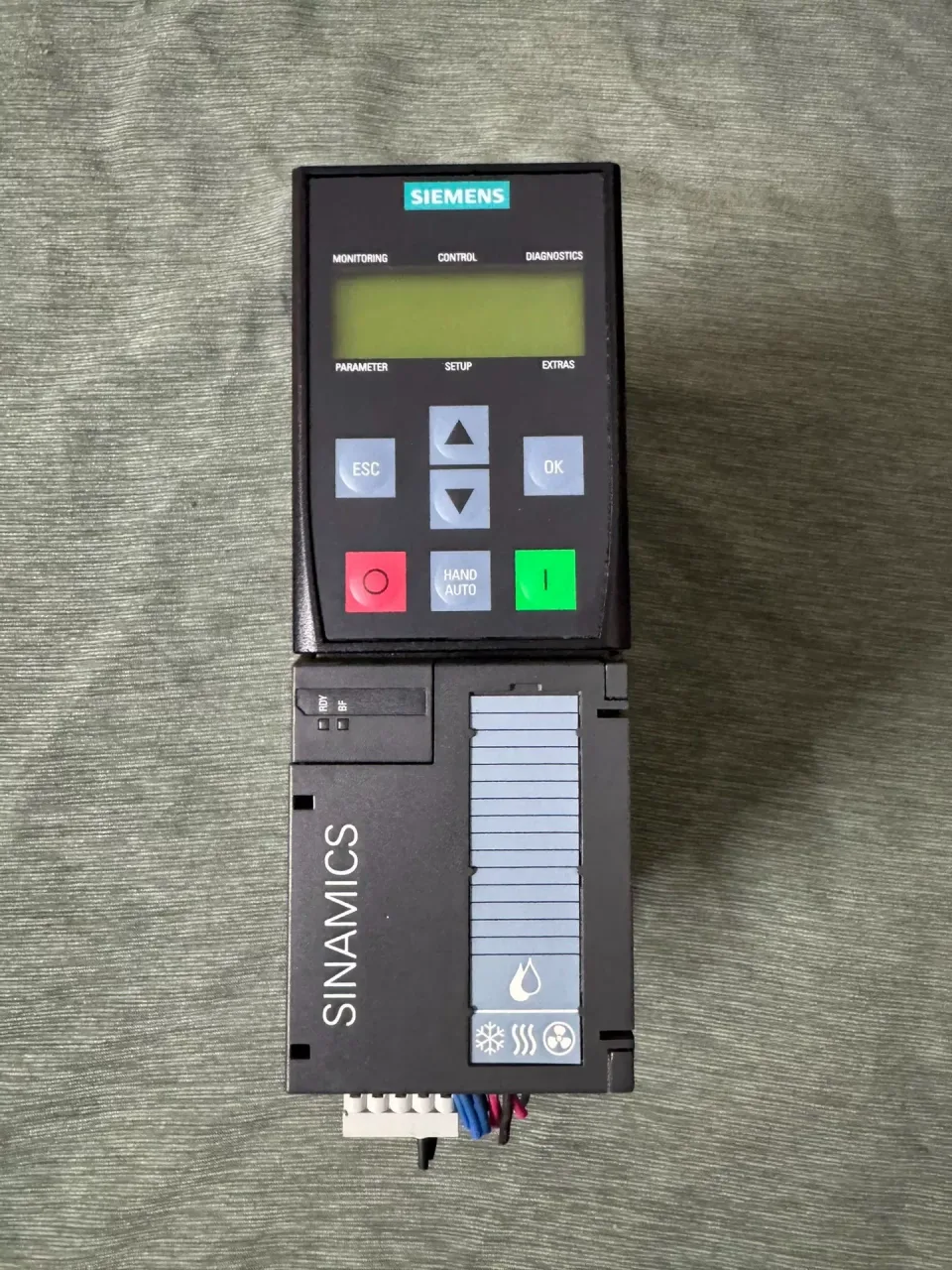Siemens 6SL3220-1YD14-0UB0 Motor & Drive Component product photo 1