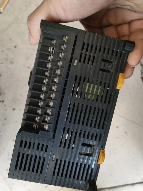 OMRON CP1E-N40DR-A PLC Module product photo 5