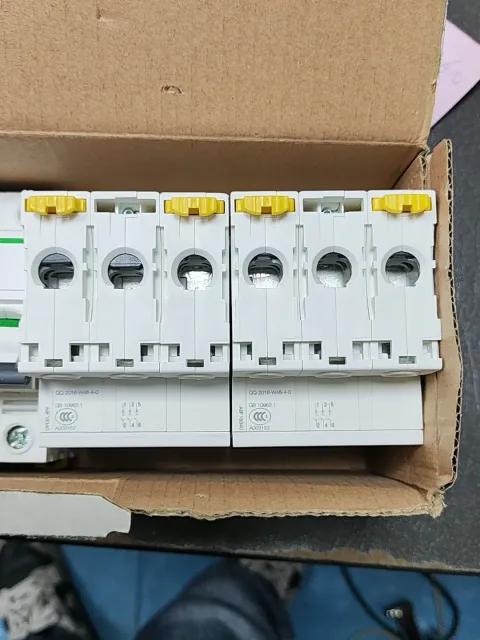 Schneider Electric A9F18340 Industrial Automation Component product photo 2