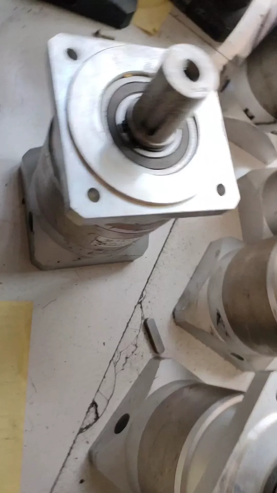 White Label PLF120-L2-20-S2-P2 Industrial Automation Component product photo 1