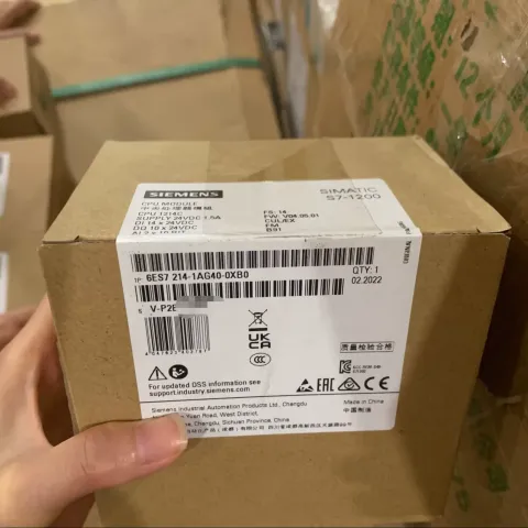 Siemens 6ES7 214-1AG40-0XB0 PLC Module — product photo 9 of 19