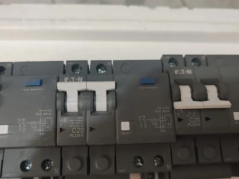 Eaton PLD9X C20 + PLD9X D20 Industrial Automation Component product photo 2