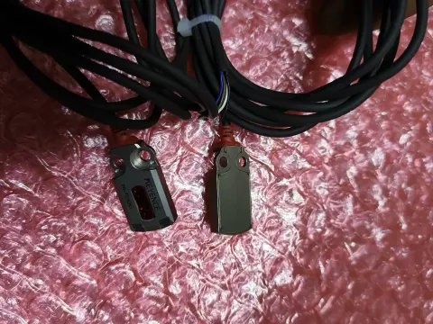 KEYENCE PR-FB30N1 Industrial Sensor product photo 4