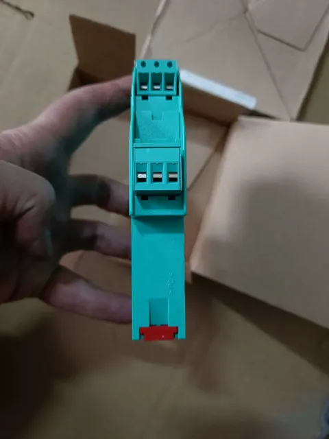 Pepperl+Fuchs KFD2-VR2-Ex1.50M Industrial Automation Component — product photo 15 of 17
