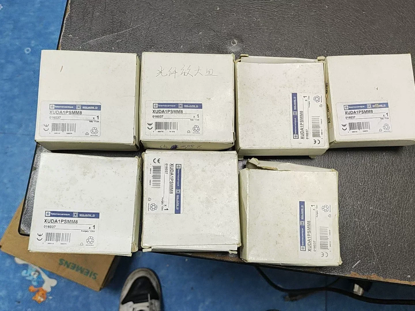 Schneider Electric XUDA1PSMM8 Industrial Automation Component product photo 1
