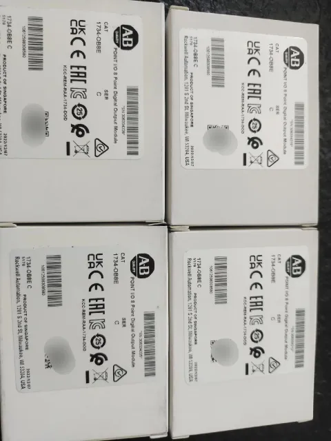 Allen-Bradley 1734-OB8E/C I/O Module product photo 1