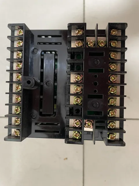 OMRON E5AK-AA2FB Industrial Control Board — product photo 7 of 7