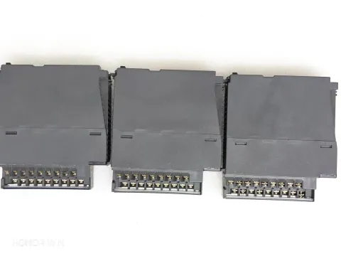 Mitsubishi Electric Q64DAN Industrial Automation Component — product photo 31 of 36