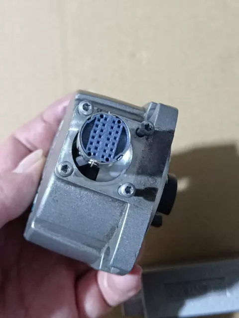 Siemens / Heidenhain 6FX2001-5JE22-3QA0 / Heidenhain ID 736080-05 Industrial Encoder product photo 4