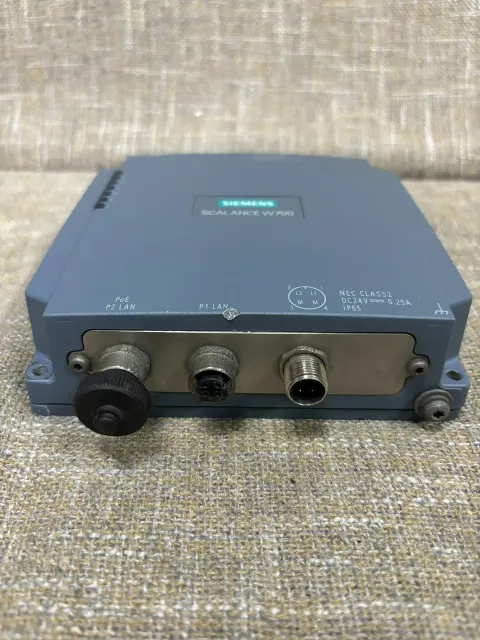 Siemens 6GK5778-1GY00-0AA0 Industrial Automation Component product photo 2