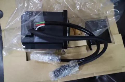 Mitsubishi Electric HC-UFS43 Motor & Drive Component product photo 2
