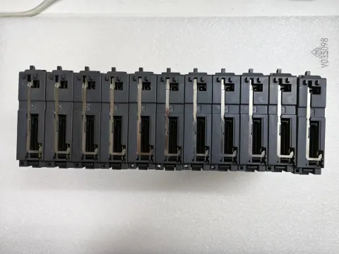 Mitsubishi Electric Q62DAN PLC Module — product photo 32 of 38