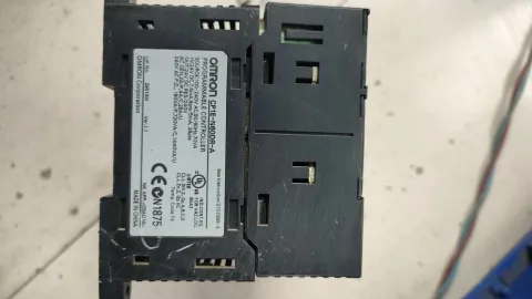 OMRON CP1E-N60DR-A PLC Module — product photo 12 of 18