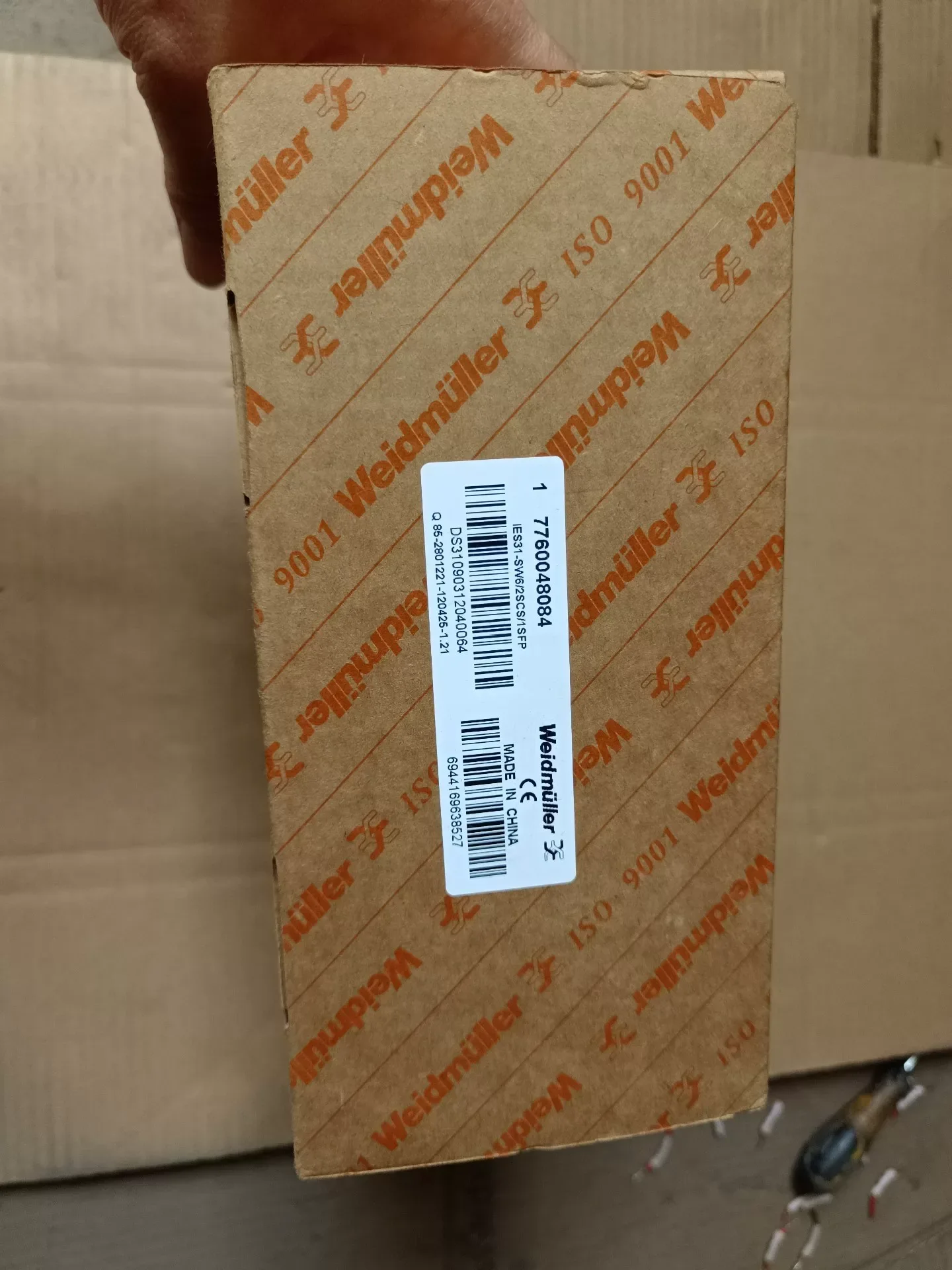 Weidmüller 7760048084 / IES31-SW6/2SCS/1SFP Industrial Sensor product photo 1