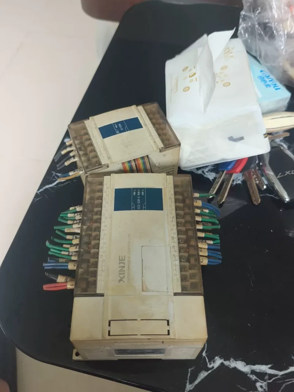 White Label XC3-32R-E + XC-E2DA PLC Module product photo 1