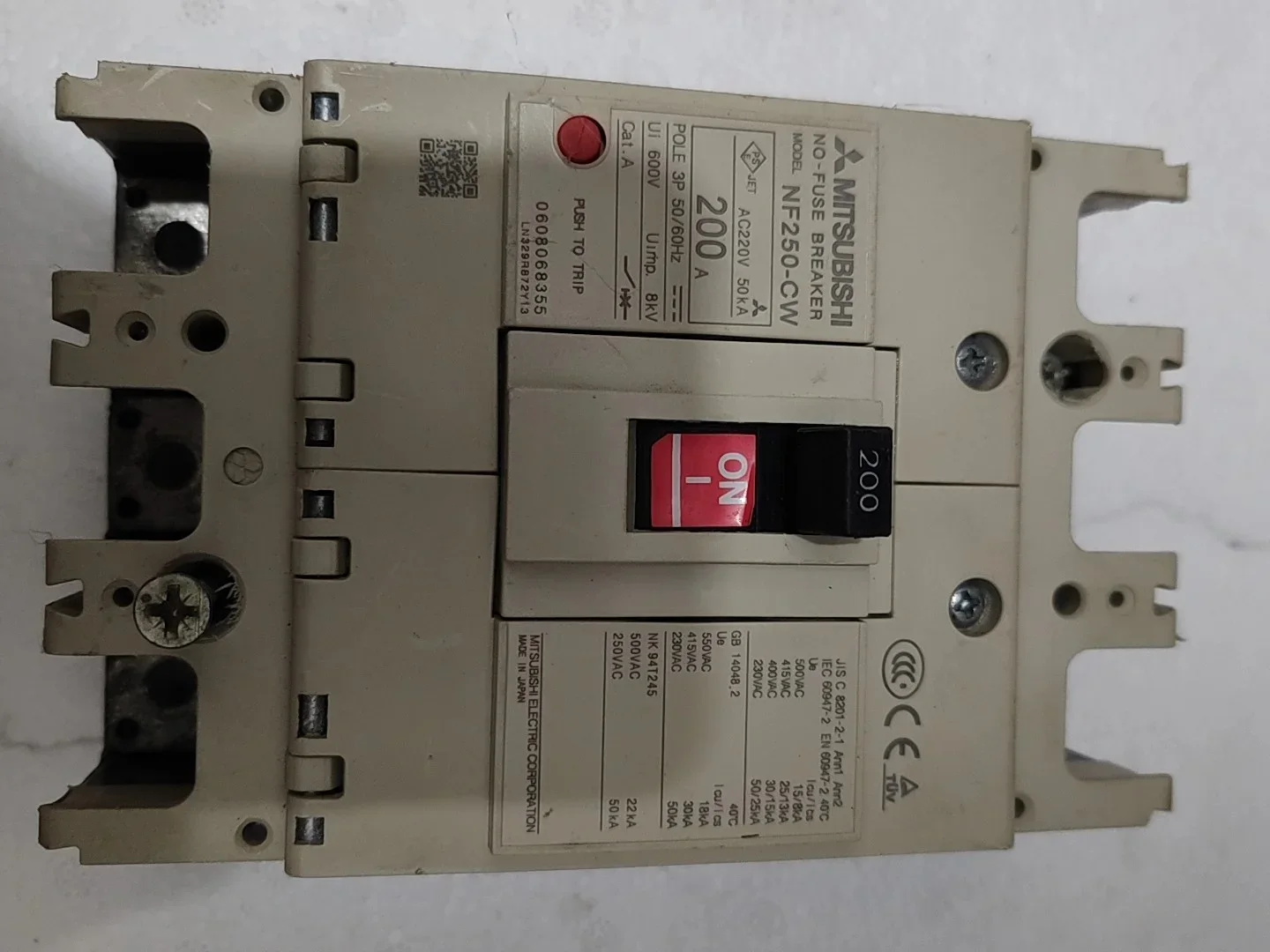 Mitsubishi Electric NF250-CW 200A 3P Industrial Automation Component product photo 1