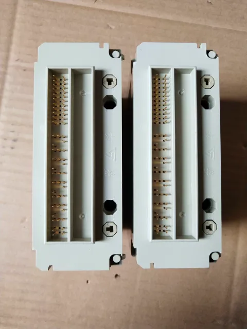新华 xAO-82-22 Industrial Automation Component — product photo 14 of 18