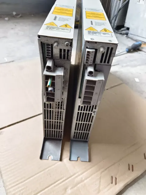 Siemens 6SE7028-0ES87-2DA1 / 6SE7018-0ES87-2DA1 Motor & Drive Component product photo 6