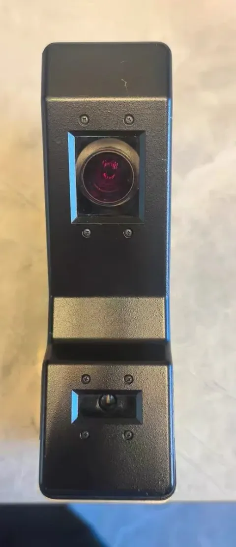 Cognex DS1300R / 821-0116-4R Industrial Sensor product photo 1