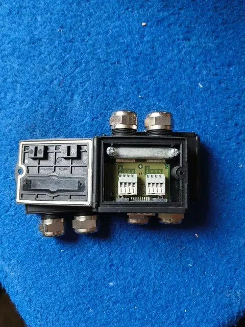 Festo FBS-SUB-9-GS-2X4POL-B / 532220 Industrial Automation Component product photo 3