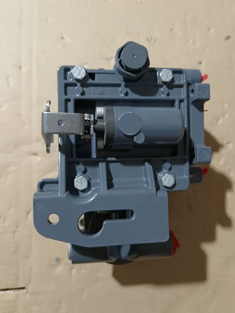 Fisher DVC6030 Industrial Control Board product photo 5