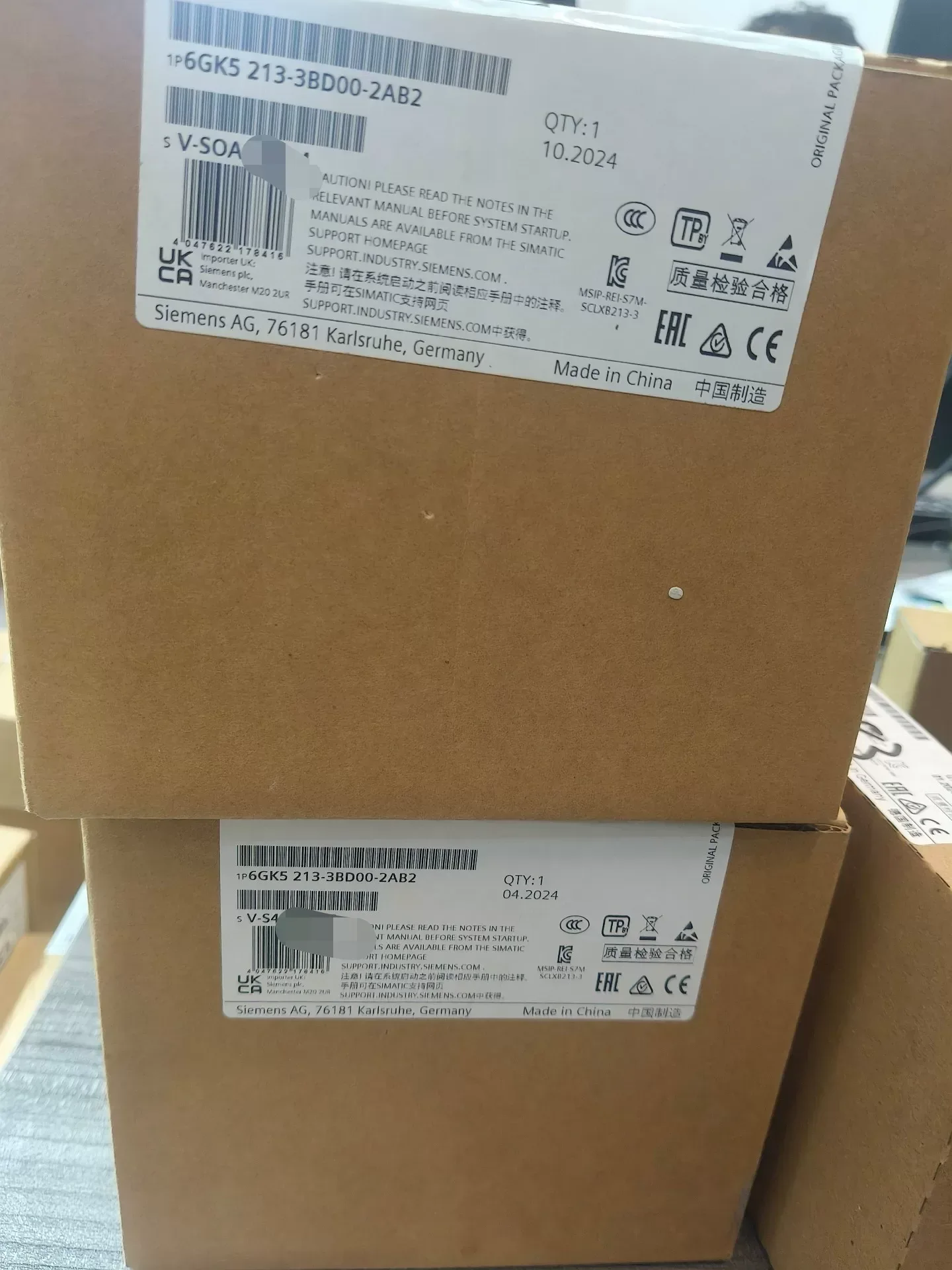 Siemens 6GK5213-3BD00-2AB2 Industrial Sensor product photo 1