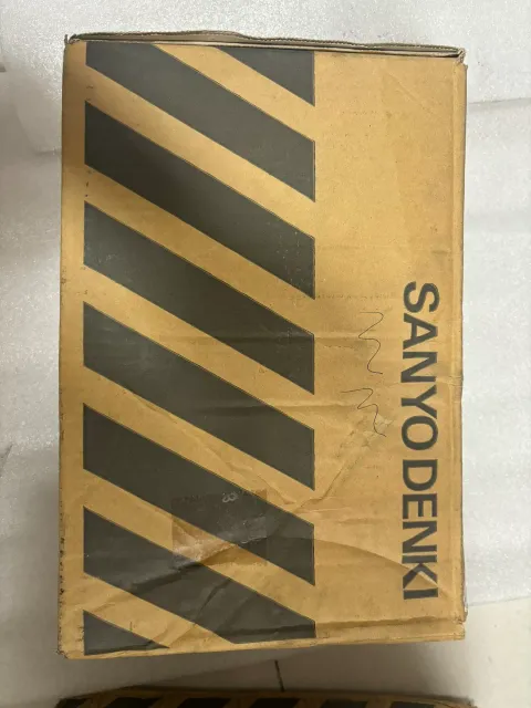 Sanyo Denki / Toyoda AP-2M030BTCT Motor & Drive Component product photo 2