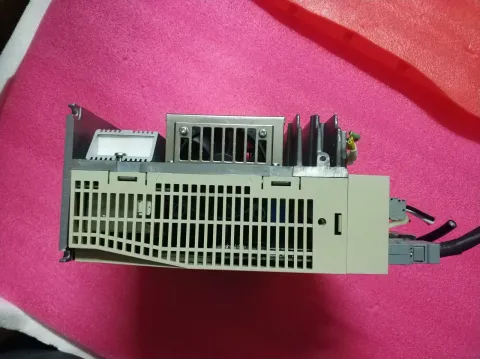Yokogawa UR1BG3-030A-020102-LZ-N Motor & Drive Component product photo 6