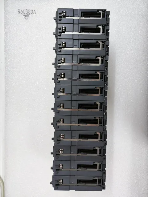 Mitsubishi Electric QX40 Industrial Automation Component — product photo 49 of 57