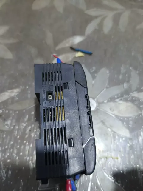 KEYENCE KV-16AR PLC Module product photo 2