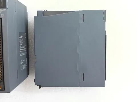 Mitsubishi Electric QY42P PLC Module — product photo 14 of 62