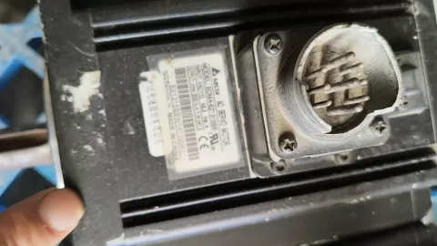 Delta ECMA-E21315SS Motor & Drive Component — product photo 12 of 18