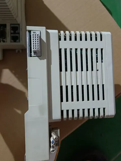 ABB CI840 / 3BSE022457R1 I/O Module product photo 7