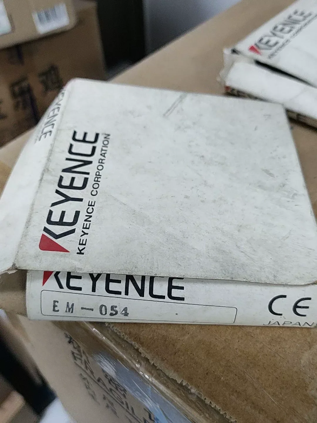 KEYENCE EM-054 Industrial Sensor product photo 1