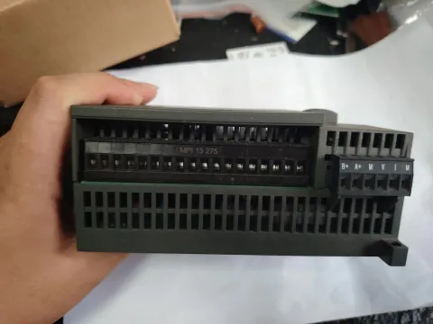 Siemens 6ES7214-2AD23-0XB8 PLC Module — product photo 4 of 19