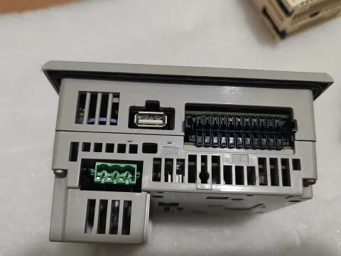 Pro-face LT3201-A1-D24-C / PFXLT3201AADC Industrial Automation Component product photo 3