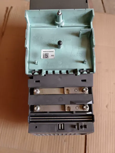 Siemens 6SL3100-1CE14-0AA0 Industrial Automation Component product photo 2