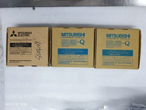 Mitsubishi Electric QX10 Industrial Automation Component — product photo 14 of 24
