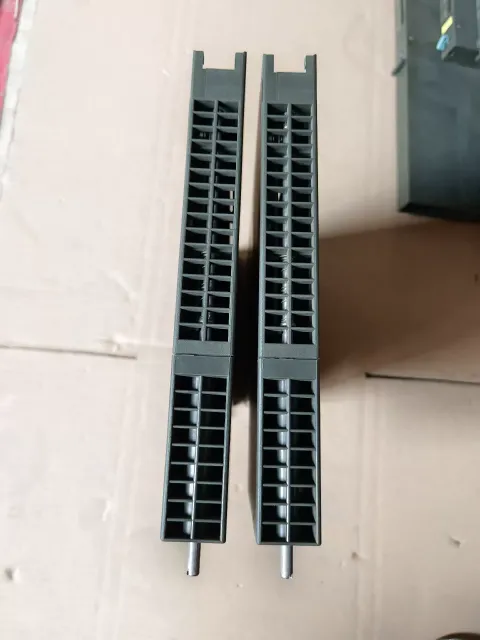 Siemens 6ES7 461-0AA01-0AA0 Industrial Automation Component — product photo 12 of 13