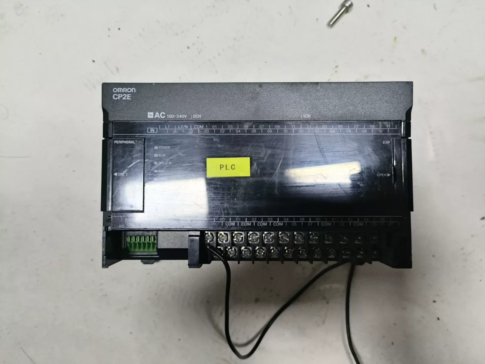 Omron CP2E-E40DR-A PLC Module product photo 1