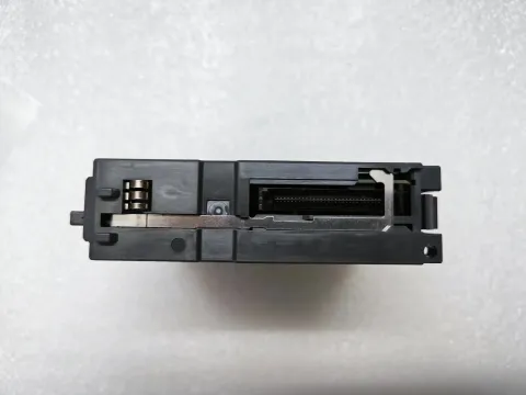 Mitsubishi Electric QJ71LP21-25 Industrial Automation Component — product photo 10 of 11